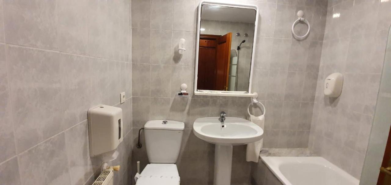 Hotel La Quinta كيو المظهر الخارجي الصورة